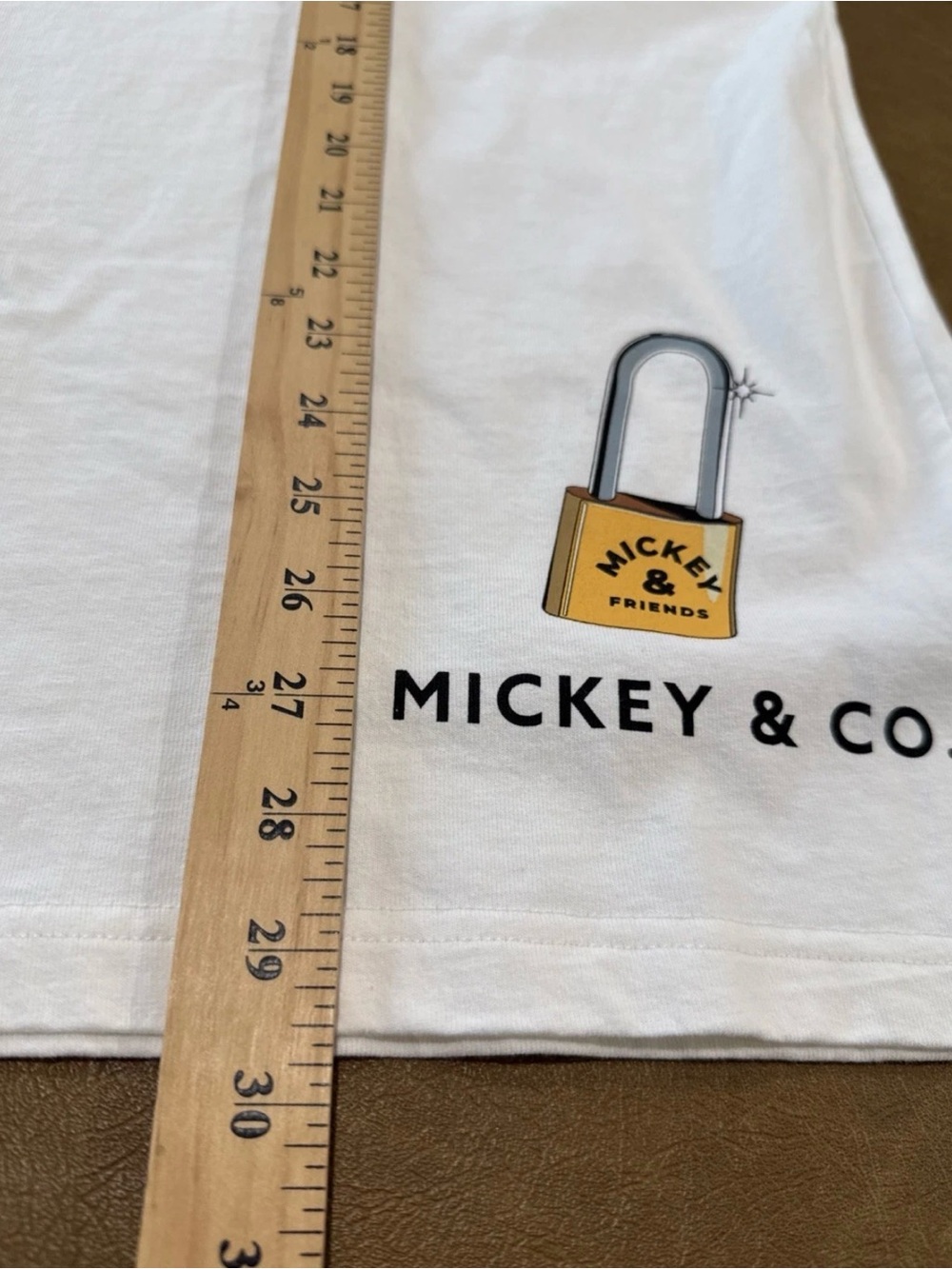 Civil Regime x Disney Mickey & Friends Mens L Graphic Tee Minnie Mouse White EUC - Picture 13 of 13